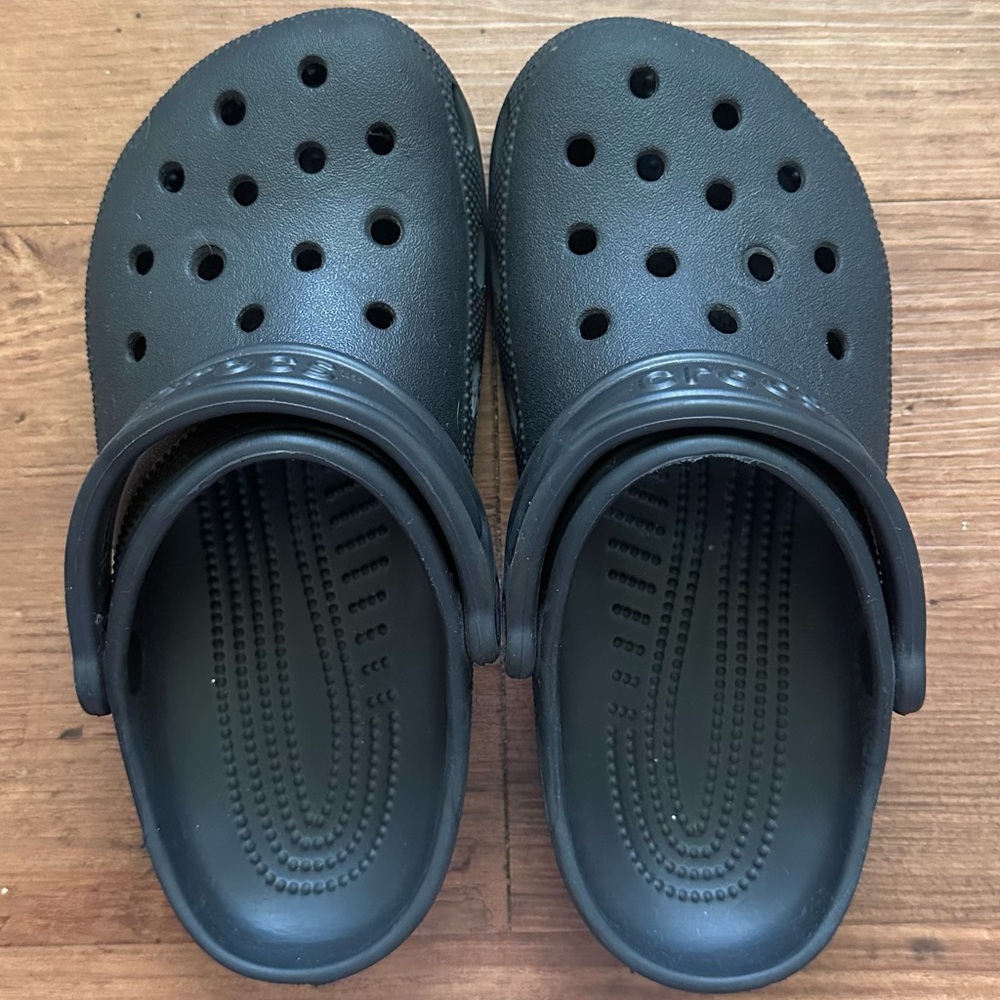 CROCS Classic Clog